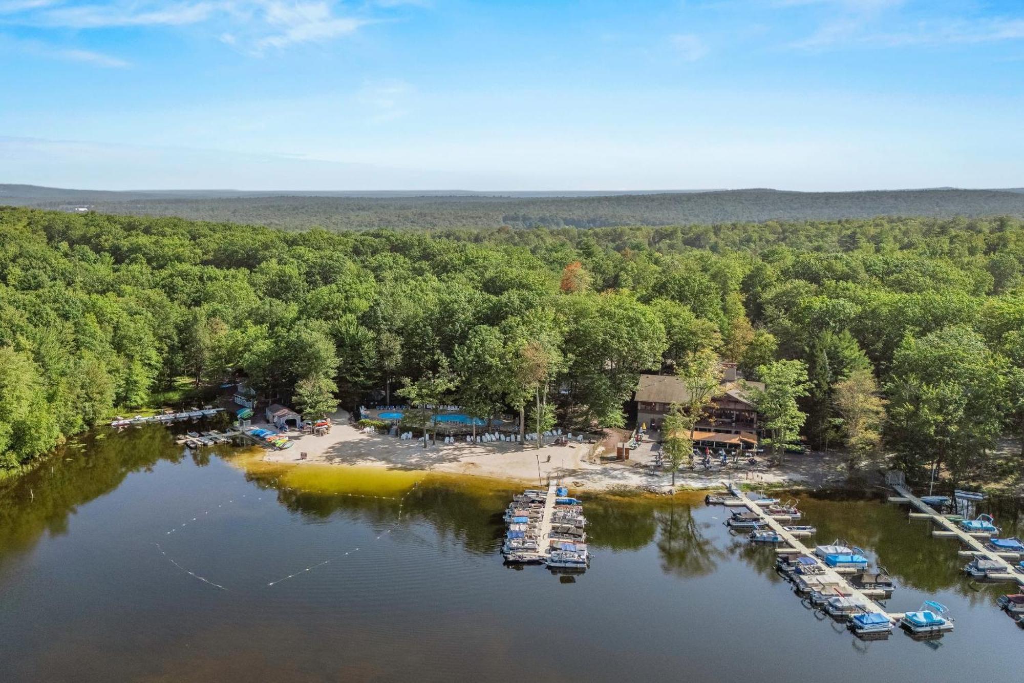Highland Hideaway By Avantstay Group Poconos Retreat W Patio Game Room Лейк-Хармони Экстерьер фото